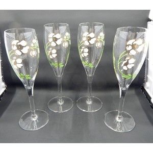 Perrier Jouet Hand Painted Anemone Floral Champagne Flutes Set of 4